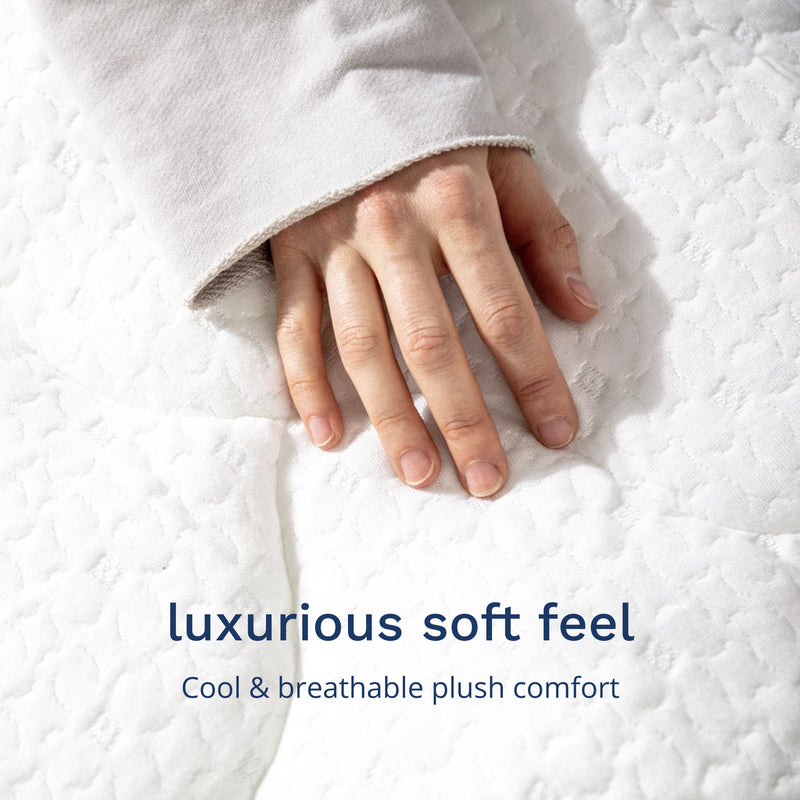 Luxurious soft feel. Cool & breathable plush comfort.