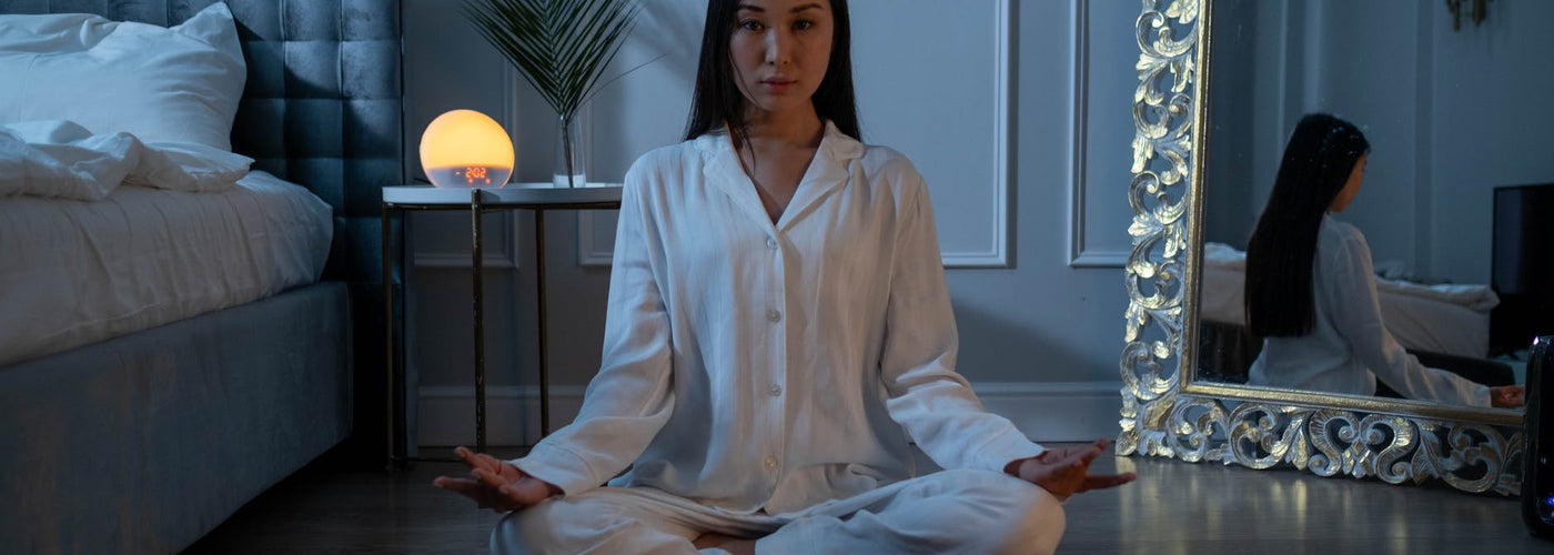 5 Mediation Techniques to Help You Relax Before Bed