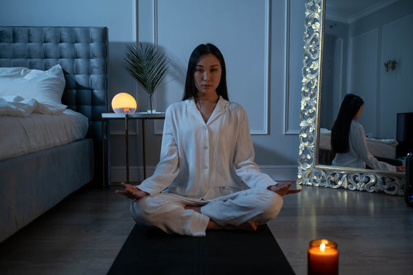 5 Mediation Techniques to Help You Relax Before Bed