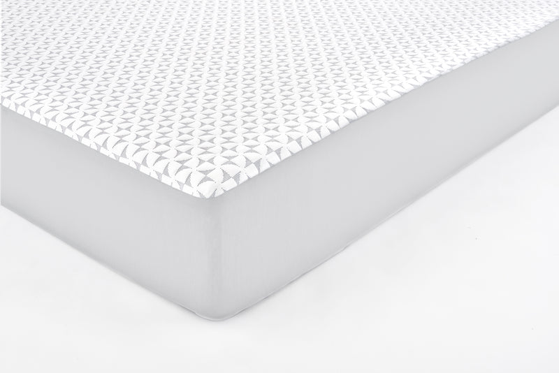 corner shot of the cold wire mattress protector